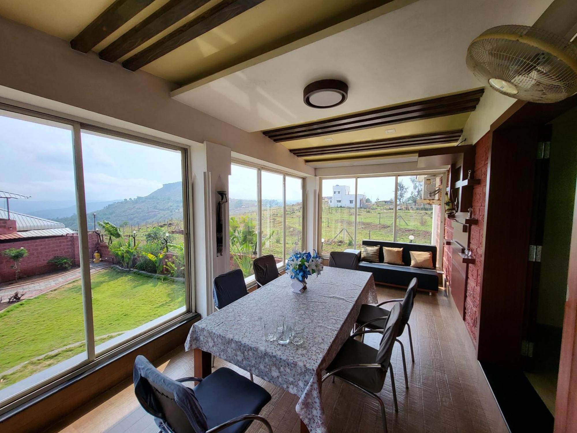 Paras Holiday Home ساتارا المظهر الخارجي الصورة